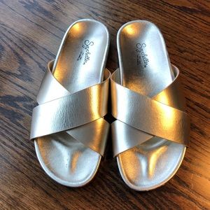 Seychelles lighthearted Slide Sandal Gold